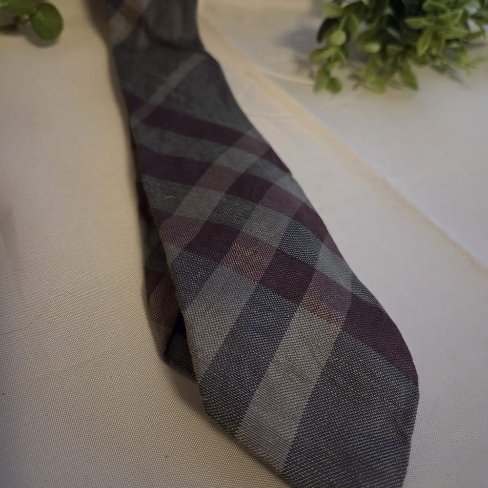 Burberry London Plaid Silk Linen Tie Made in England Designer Necktie Prom - Picture 3 of 11